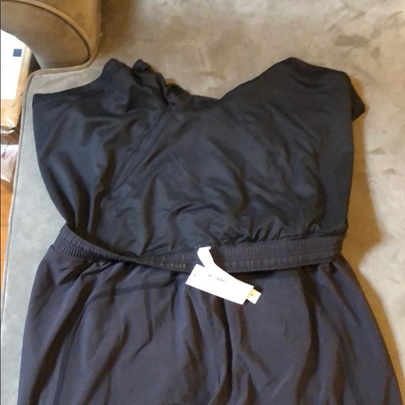 Black soul cycle x lululemon shorts with liner. - Picture 2 of 3